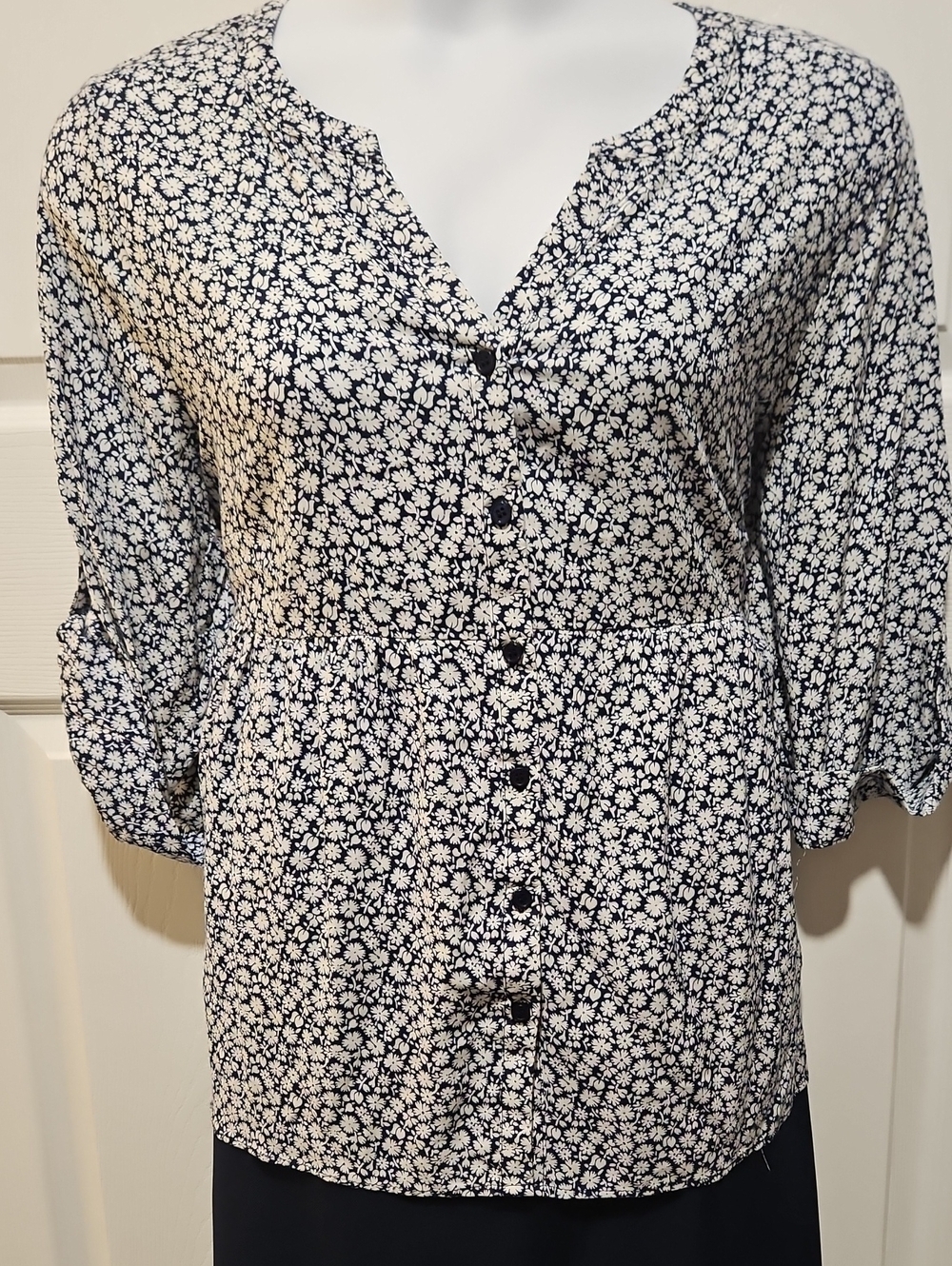 Cynthia Rowley Navy and White Floral Button-Front Blouse